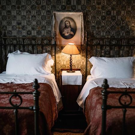 St Benedict - Victorian Bed&Breakfast Hastings Eksteriør billede